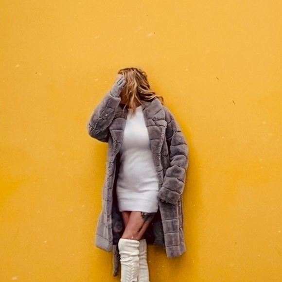 Meet your Posher, Sasha - Picture 15 of 17